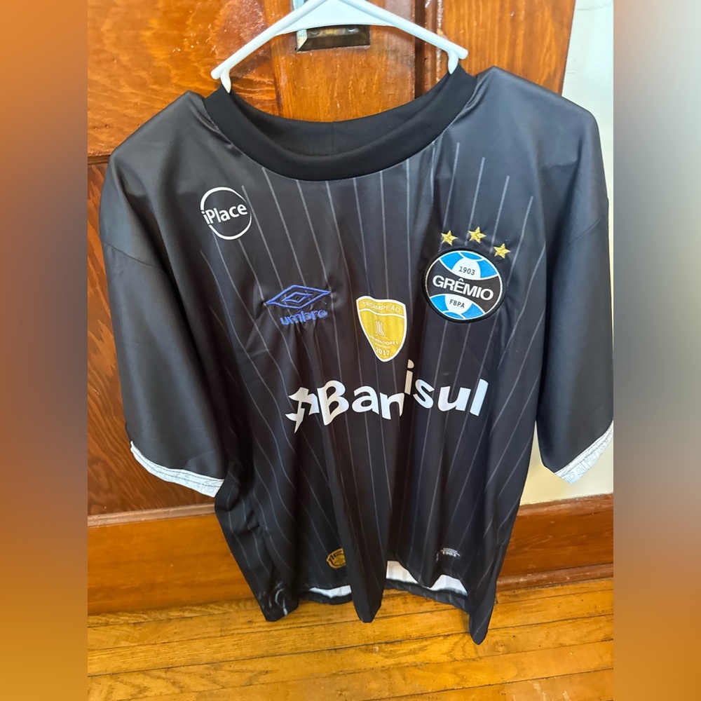 Umbro Black Grêmio Men's Soccer Jersey with Pinstripes